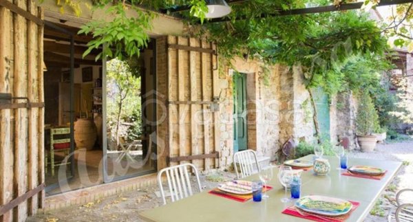 casa indipendente in vendita a Forlì in zona Villafranca di Forlì