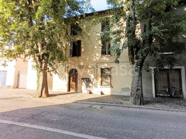 appartamento in vendita a Forlì in zona Centro Storico