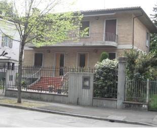 casa indipendente in vendita a Forlì