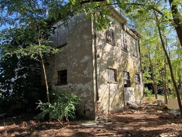casa indipendente in vendita a Forlì in zona Villafranca di Forlì