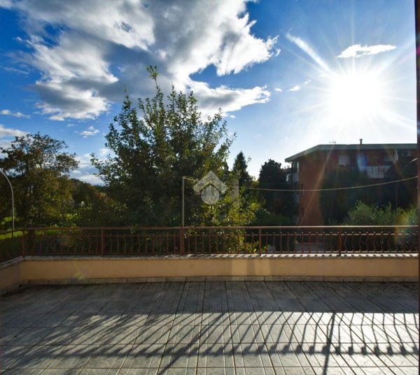 casa indipendente in vendita a Forlì in zona Quattro