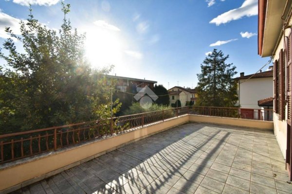 casa indipendente in vendita a Forlì in zona Quattro