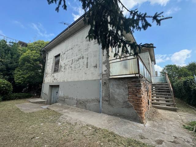 casa indipendente in vendita a Forlì in zona Musicisti / Grandi Italiani