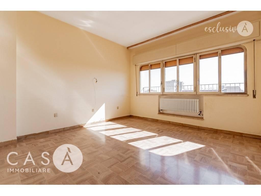 appartamento in vendita a Forlì in zona Centro Storico