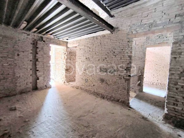 casa indipendente in vendita a Forlì in zona Centro Storico