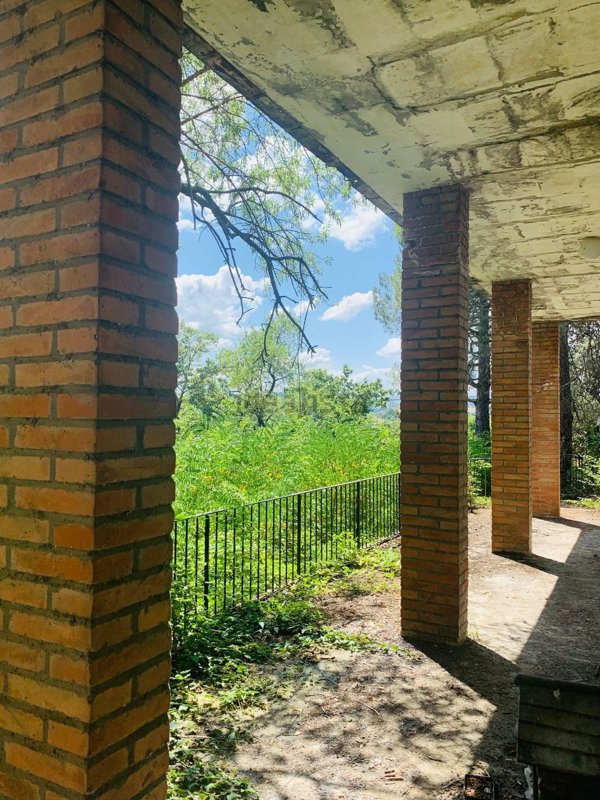 casa indipendente in vendita a Forlì in zona Vecchiazzano