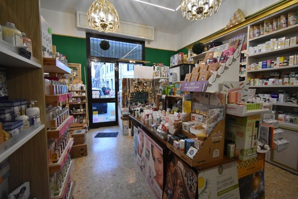 negozio in vendita a Forlì
