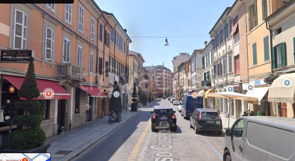 negozio in vendita a Forlì in zona Centro Storico
