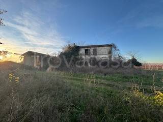 casa indipendente in vendita a Forlì in zona Centro Storico