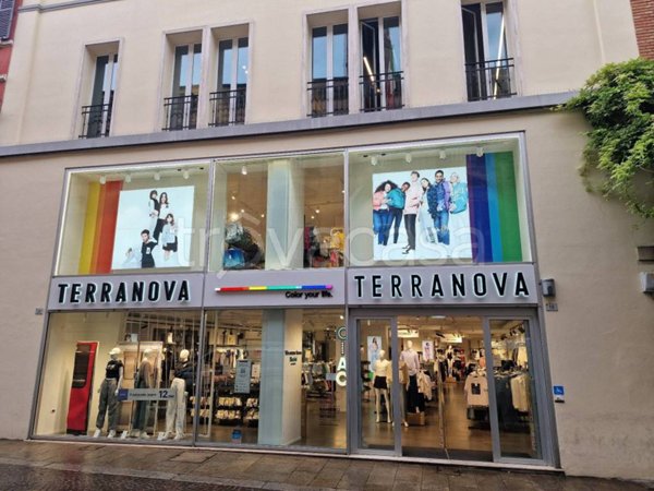 negozio in vendita a Forlì in zona Centro Storico