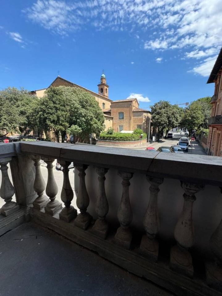 casa indipendente in vendita a Forlì in zona Centro Storico