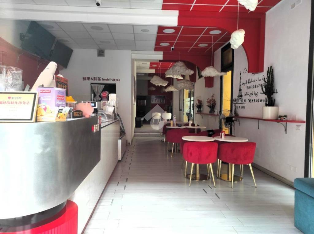 negozio in vendita a Forlì