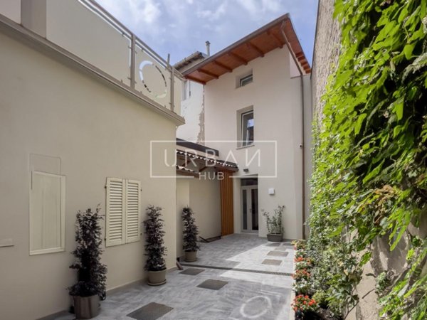 casa indipendente in vendita a Forlì in zona Centro Storico