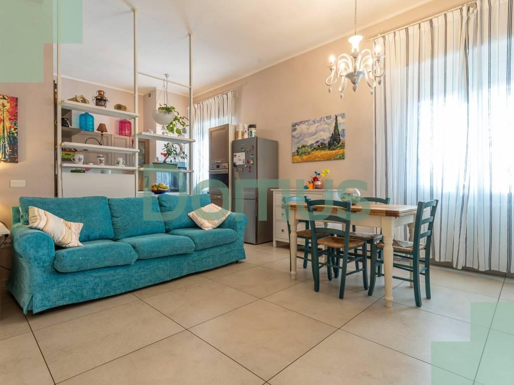casa semindipendente in vendita a Forlì