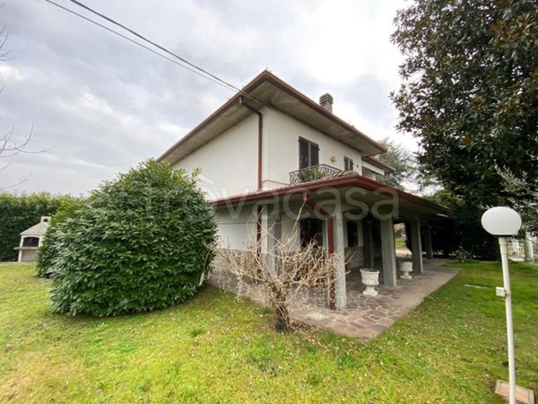 casa indipendente in vendita a Forlì in zona San Martino di Villafranca