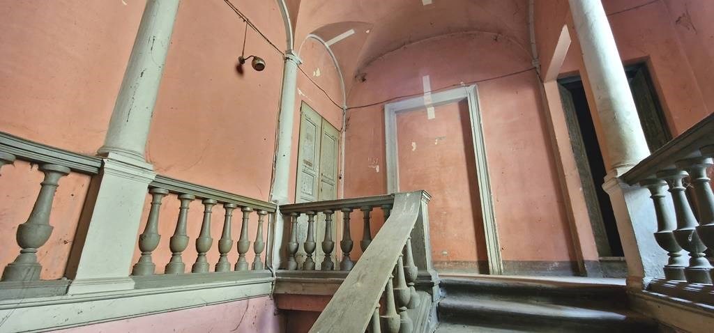 casa indipendente in vendita a Forlì in zona Centro Storico