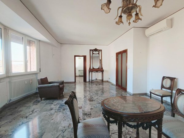 appartamento in vendita a Forlì in zona Centro Storico