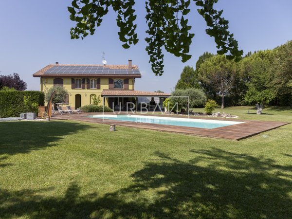 casa indipendente in vendita a Forlì in zona Pievequinta