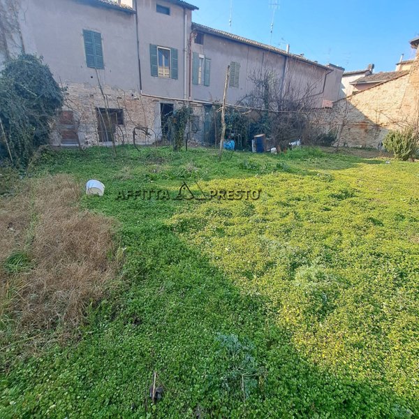 terreno edificabile in vendita a Forlì in zona Centro Storico