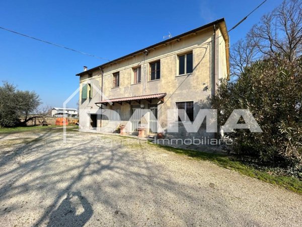 casa indipendente in vendita a Forlì in zona Ospedaletto
