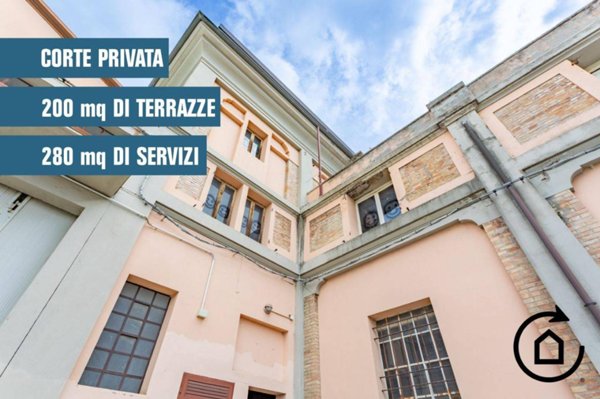 casa indipendente in vendita a Forlì in zona Romiti