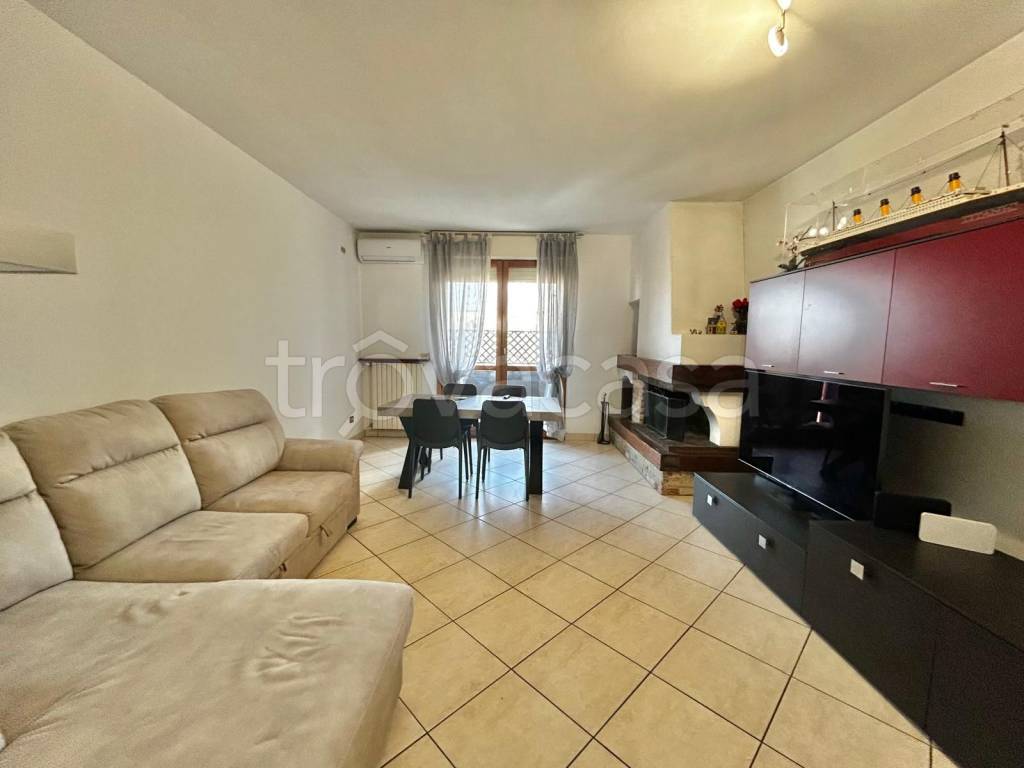 appartamento in vendita a Forlì in zona Cà Ossi