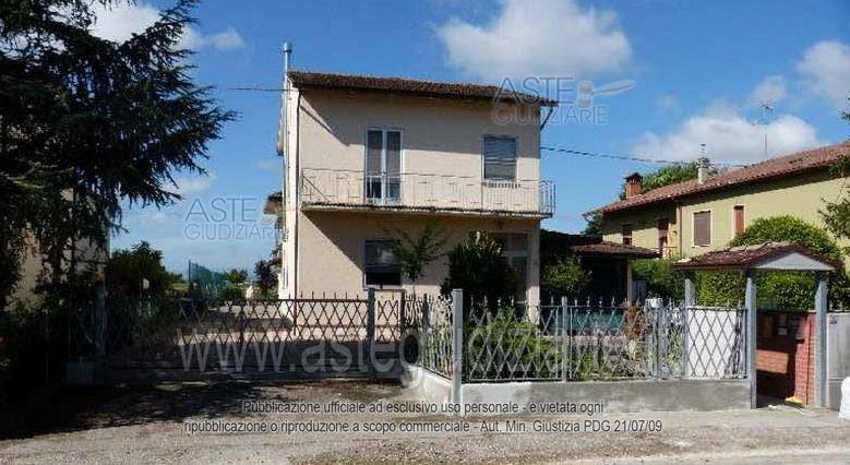 appartamento in vendita a Forlì in zona Villafranca di Forlì