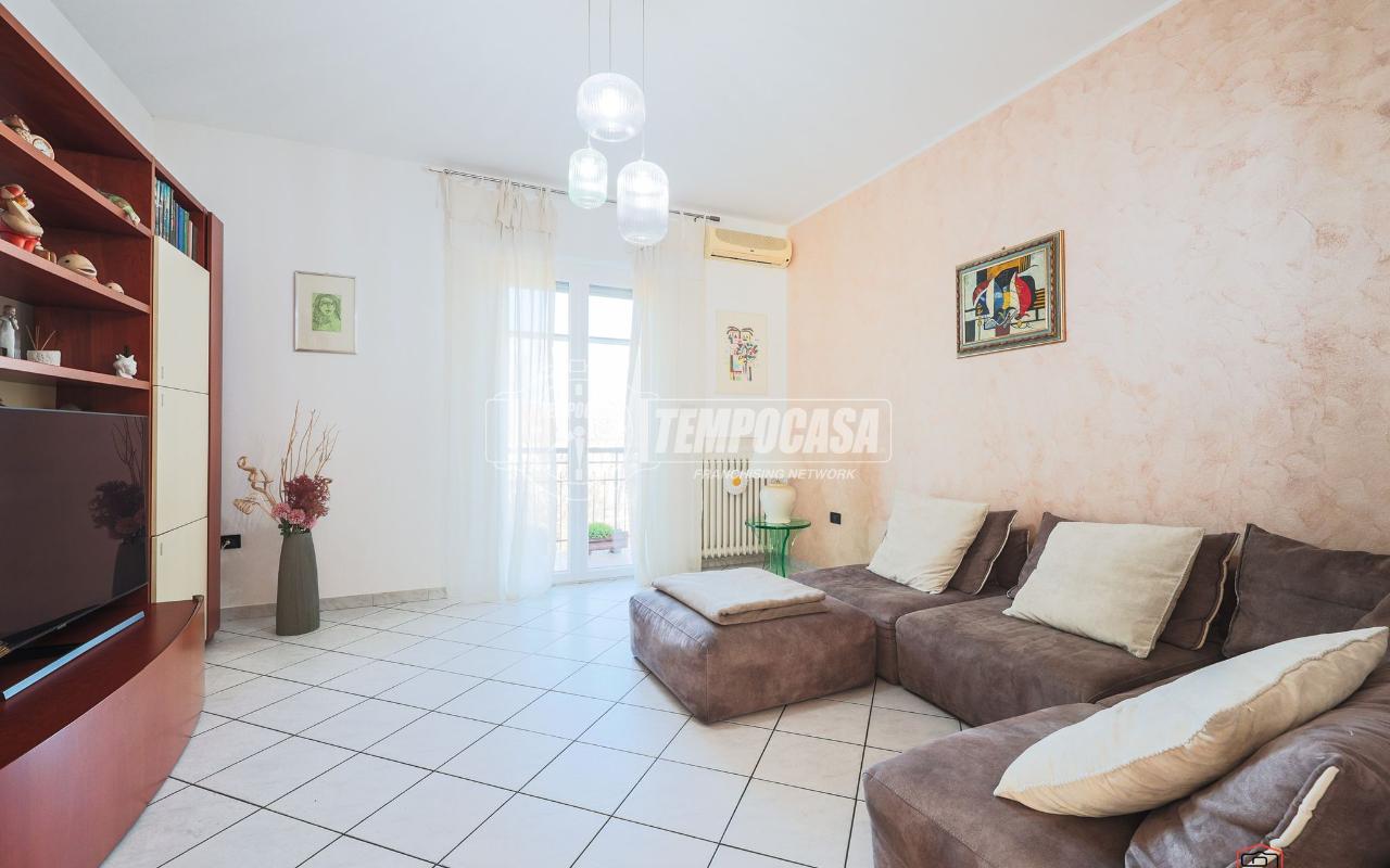 casa indipendente in vendita a Forlì