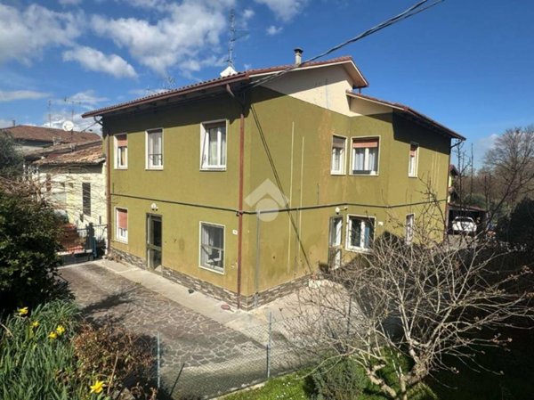 casa indipendente in vendita a Forlì in zona Ronco