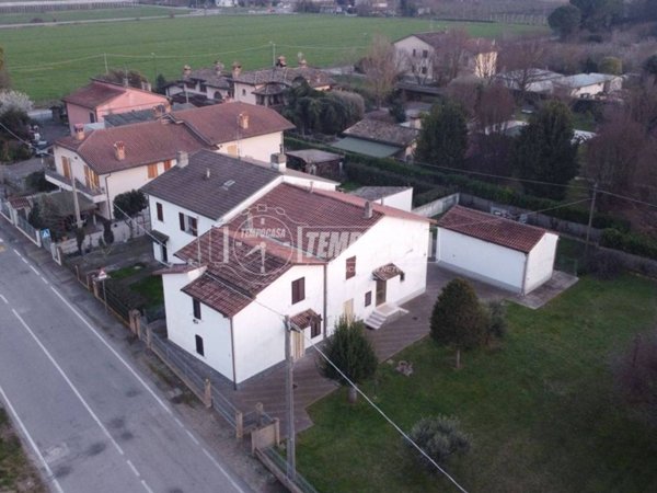 casa indipendente in vendita a Forlì in zona Selva