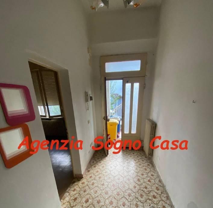 casa indipendente in vendita a Forlì