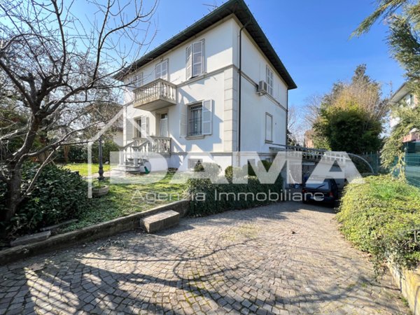 casa indipendente in vendita a Forlì in zona Rovere