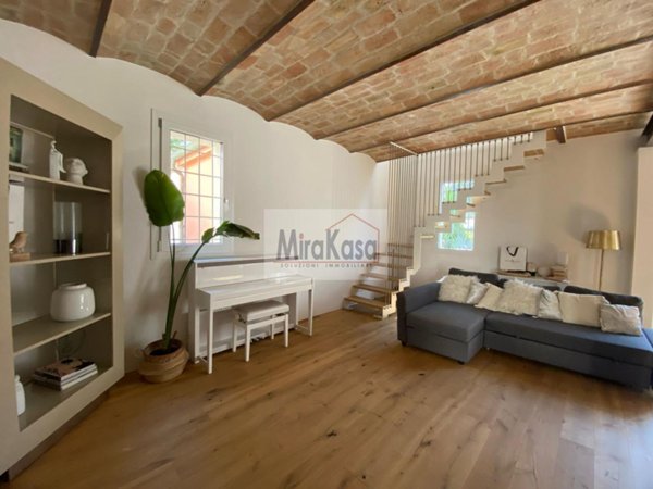 casa indipendente in vendita a Forlì in zona Centro Storico