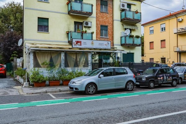 negozio in vendita a Forlì