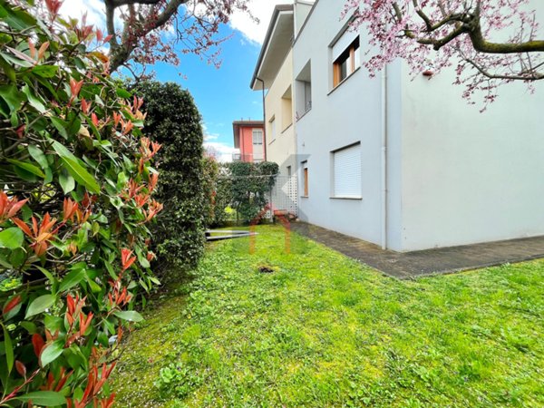 appartamento in vendita a Forlì in zona Romiti
