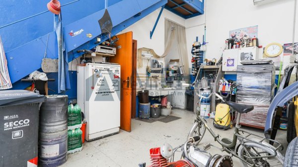 ufficio in vendita a Forlì in zona Coriano