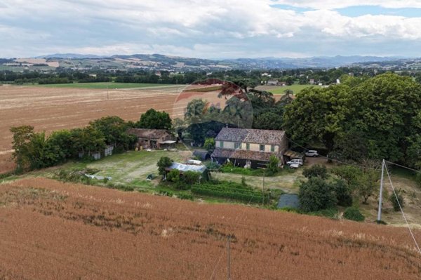 casa indipendente in vendita a Forlì in zona Magliano