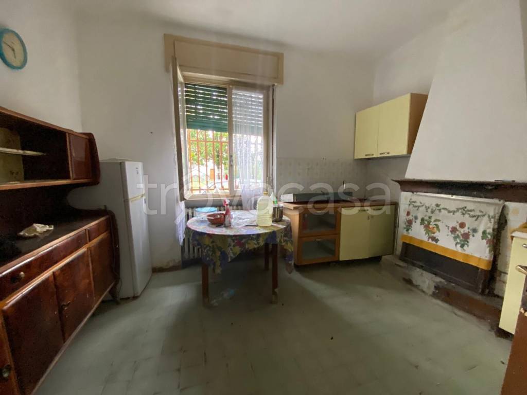 casa indipendente in vendita a Forlì