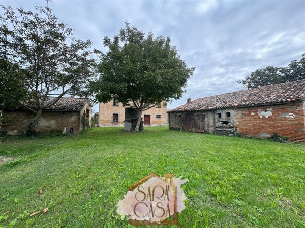 casa indipendente in vendita a Forlì in zona Villanova