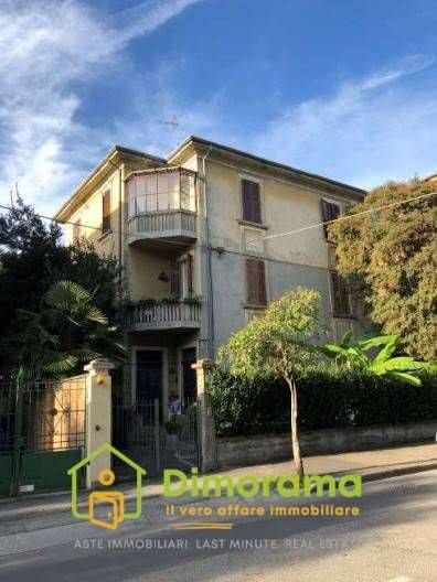appartamento in vendita a Forlì in zona Musicisti / Grandi Italiani