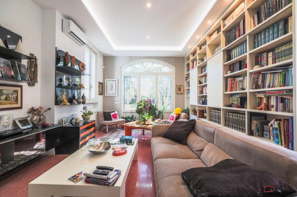 casa indipendente in vendita a Forlì