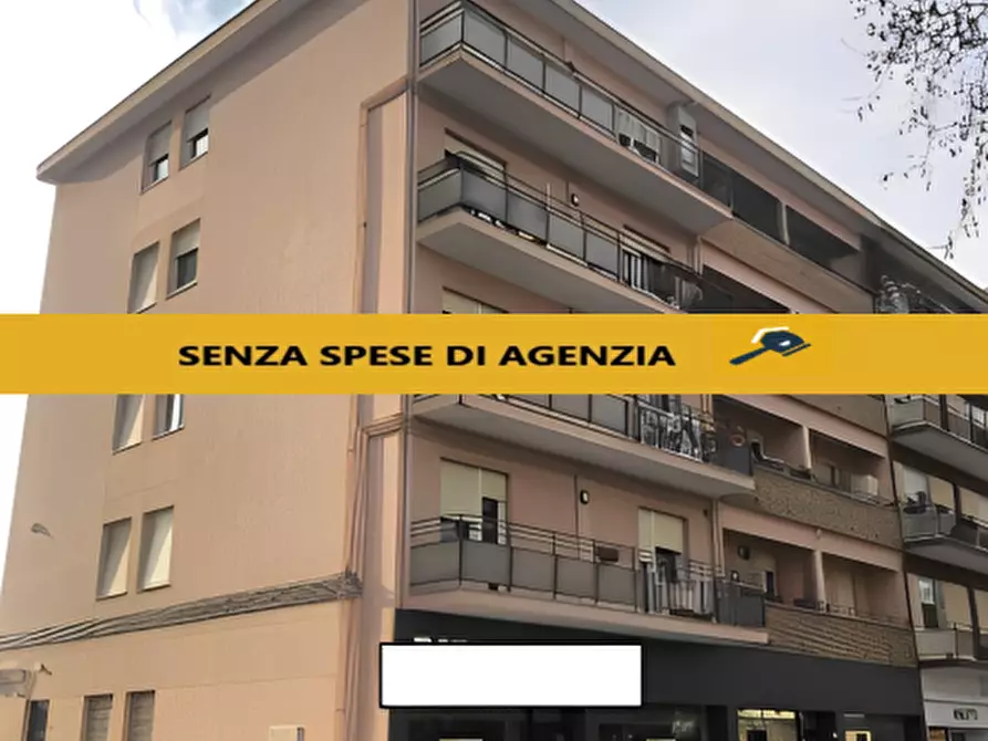 negozio in vendita a Forlì