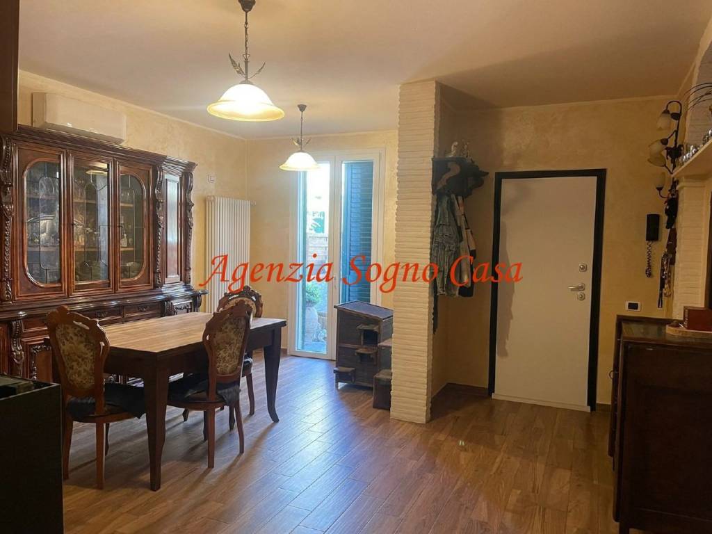casa indipendente in vendita a Forlì in zona Villafranca di Forlì