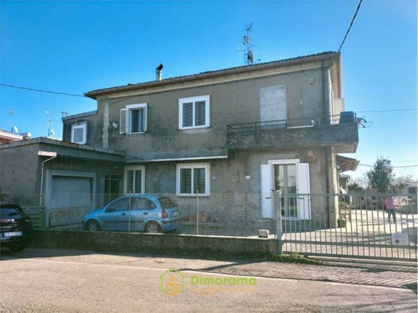appartamento in vendita a Forlì in zona Roncadello