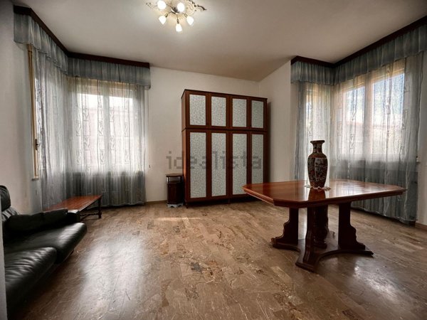 casa indipendente in vendita a Forlì