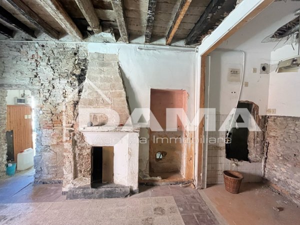 casa indipendente in vendita a Forlì