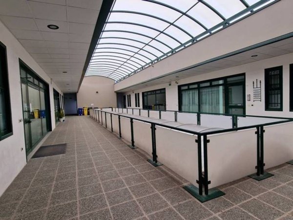 ufficio in vendita a Forlì in zona Coriano