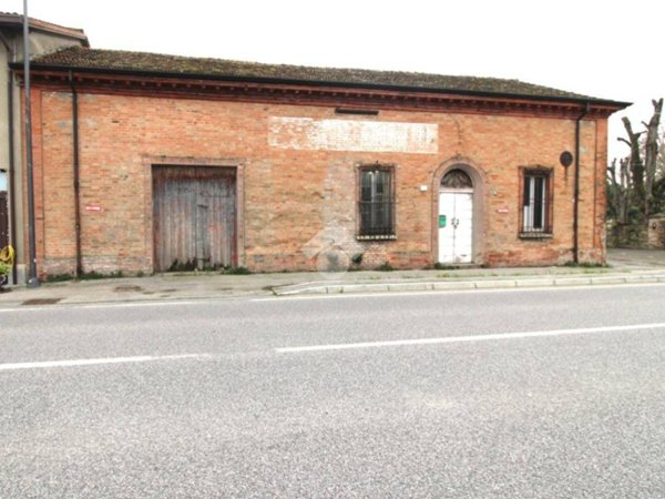 appartamento in vendita a Forlì in zona Pievequinta