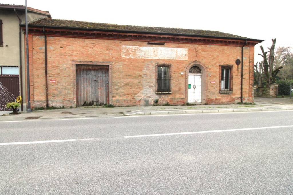 appartamento in vendita a Forlì in zona Pievequinta