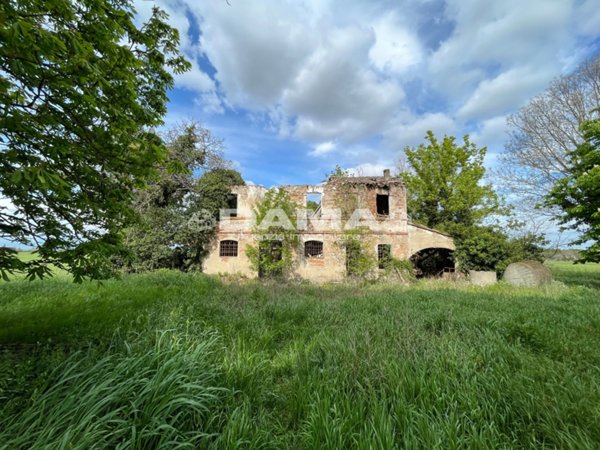 casa indipendente in vendita a Forlì in zona Vecchiazzano